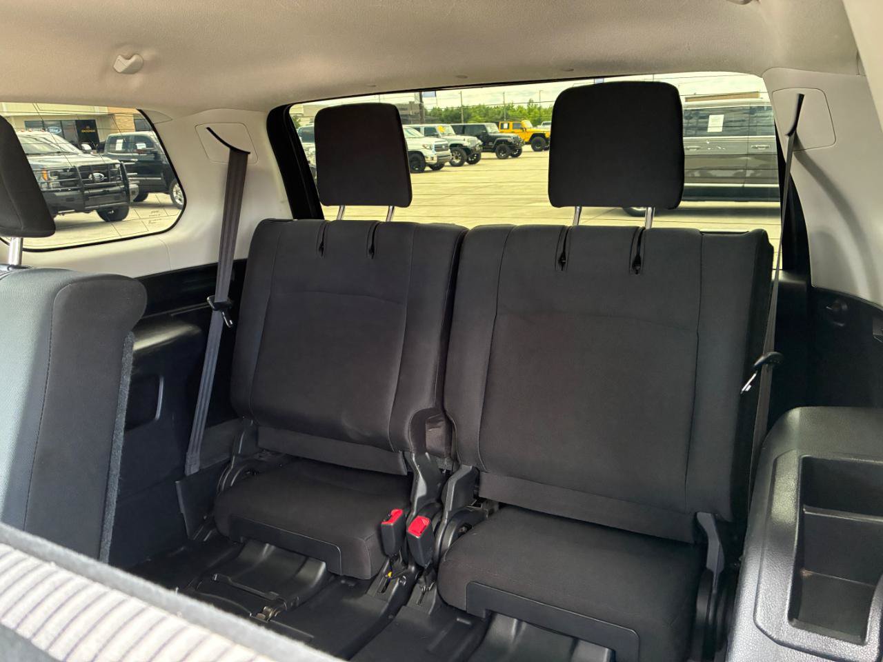 Used 2022 Toyota 4Runner SR5 AWD/4WD image 29