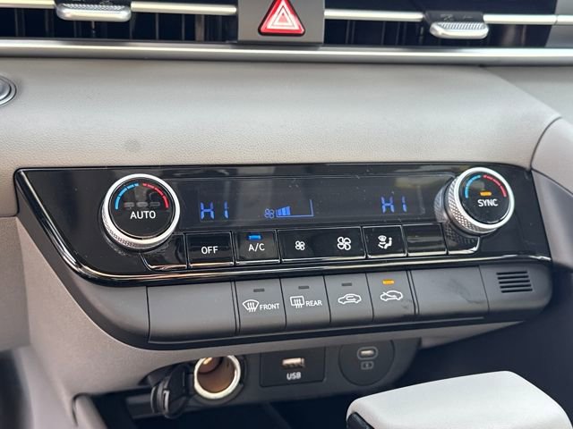 New 2026 Hyundai Elantra Sport FWD image 19