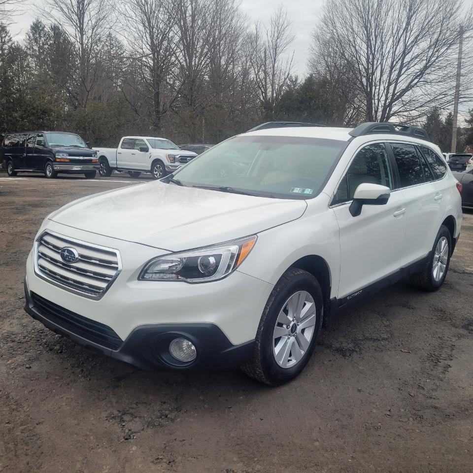 Used 2015 Subaru Outback 2.5i Premium AWD/4WD image 4