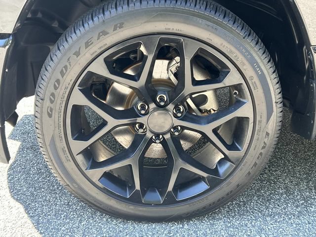 Used 2023 RAM 1500 Laramie AWD/4WD image 9