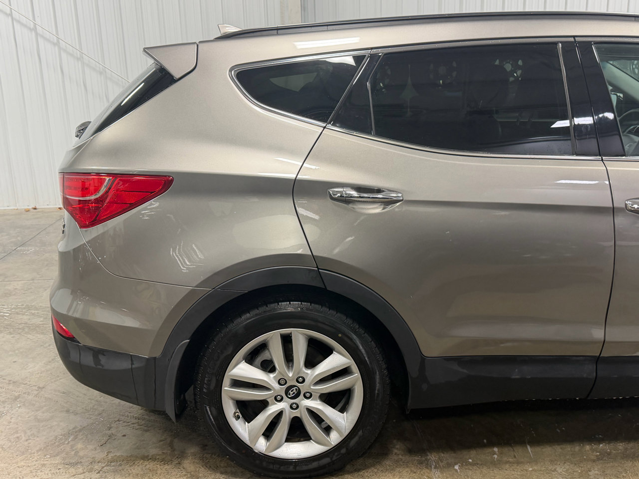 Used 2016 Hyundai Santa Fe Sport 2.0T w/ Option Group 05 image 19
