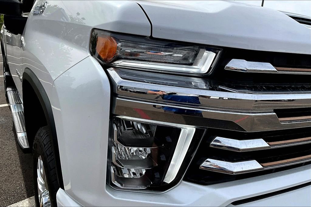 Used 2021 Chevrolet Silverado 3500 High Country w/ Z71 Off-Road Package AWD/4WD image 33
