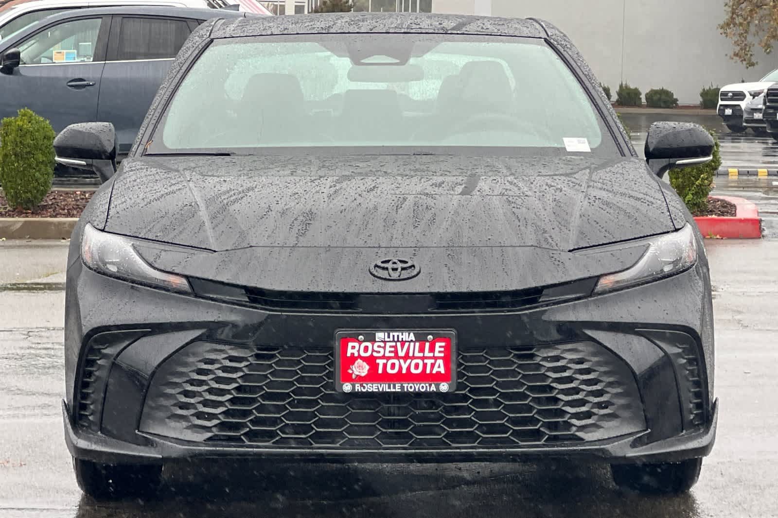 New 2026 Toyota Camry SE FWD image 10