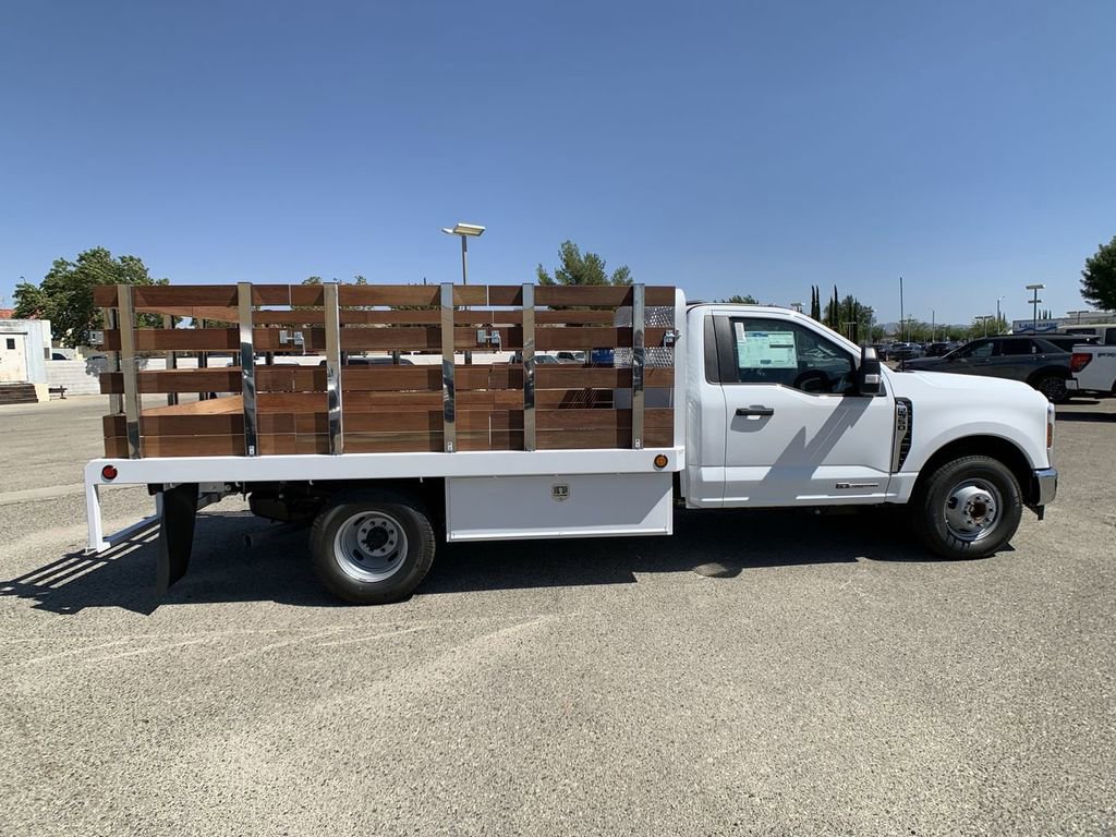 New 2025 Ford F350 XL w/ XL Chrome Package RWD image 8