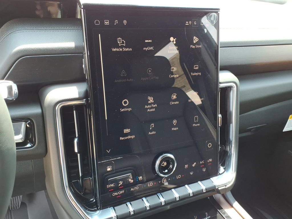 New 2026 GMC Yukon Denali image 16