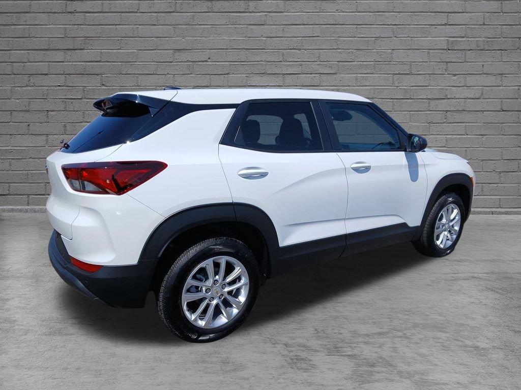 New 2026 Chevrolet TrailBlazer LS w/ LS Convenience Package AWD/4WD image 5