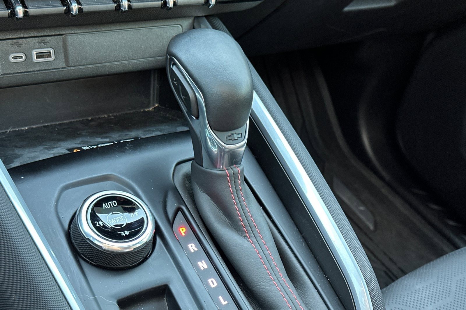 Certified 2024 Chevrolet Colorado Z71 w/ Z71 Convenience Package 2 image 34