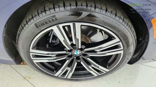 Used 2023 BMW 760i xDrive AWD/4WD image 57