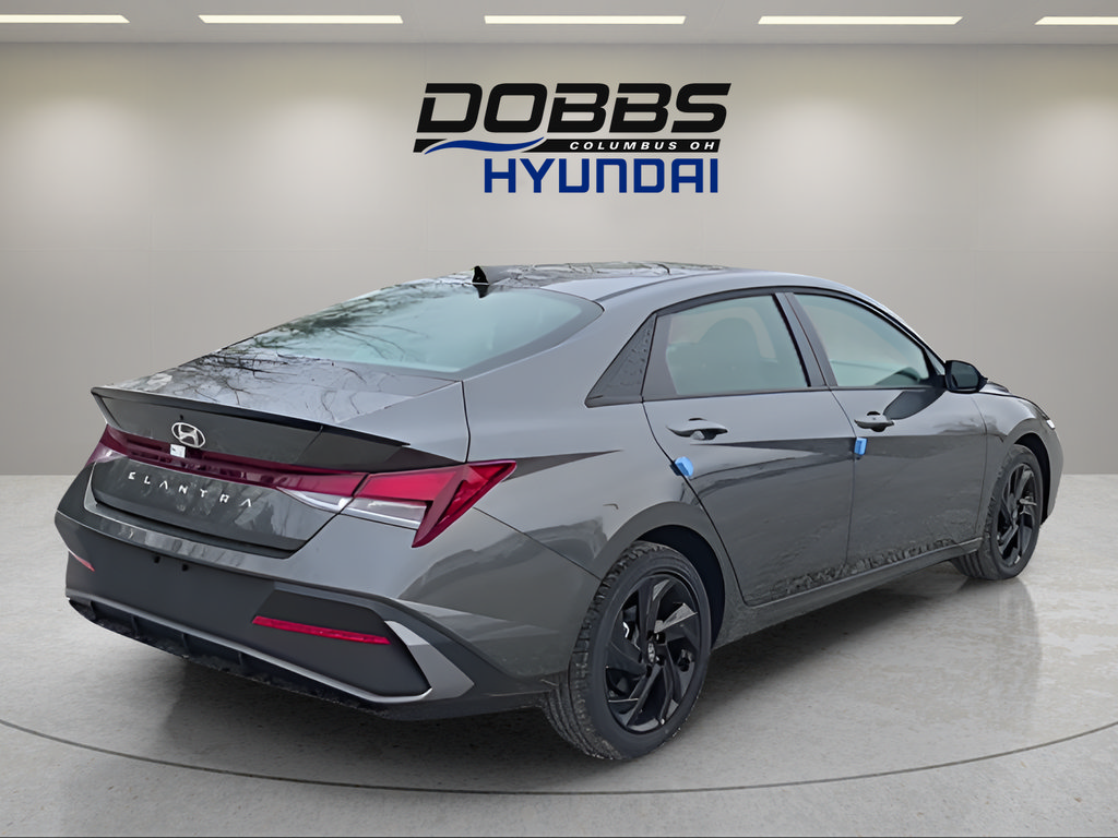 Certified 2026 Hyundai Elantra Sport FWD image 5