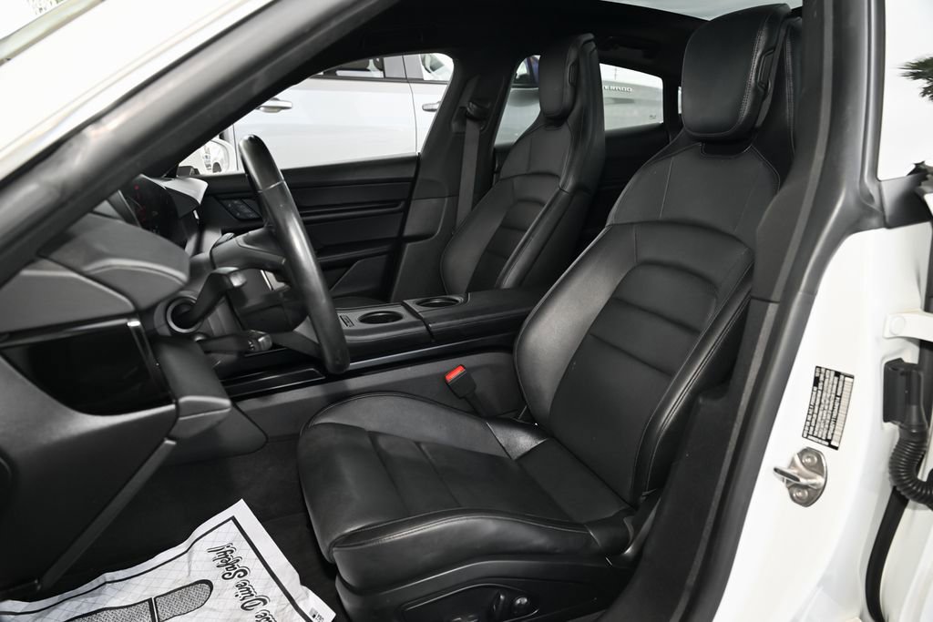 Used 2022 Porsche Taycan 4S AWD/4WD image 19