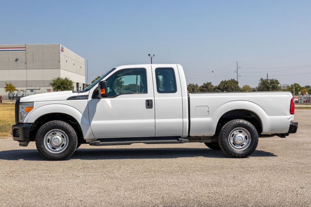 Used 2015 Ford F250 XL w/ Power Equipment Group RWD image 4