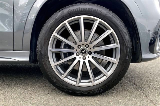 Certified 2025 Mercedes-Benz GLS 450 4MATIC image 9