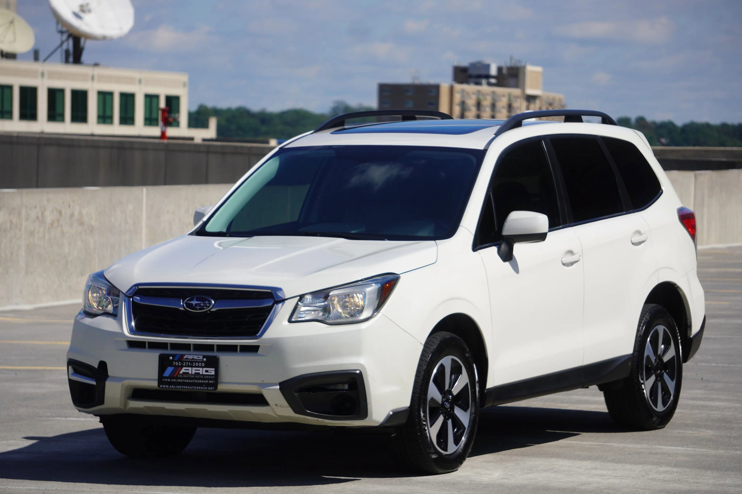 Used 2017 Subaru Forester 2.5i Premium w/ All-Weather Package image 17