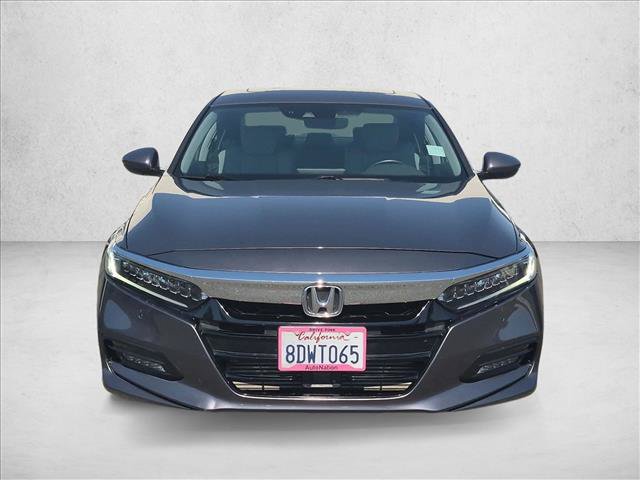 Used 2018 Honda Accord Touring image 2