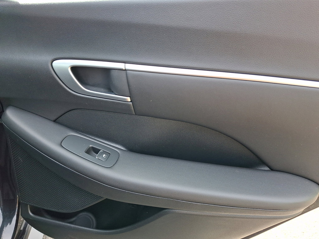 Used 2024 Hyundai Sonata SEL FWD image 14