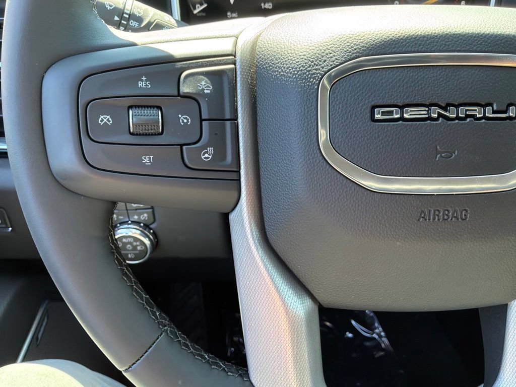 New 2026 GMC Sierra 2500 Denali w/ Denali Reserve Package AWD/4WD image 37