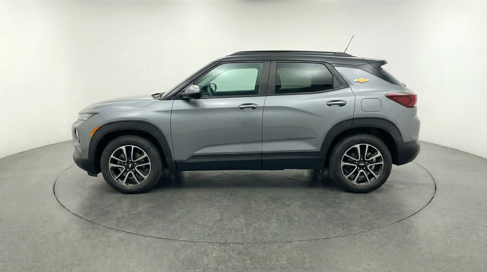 Used 2025 Chevrolet TrailBlazer LT image 5