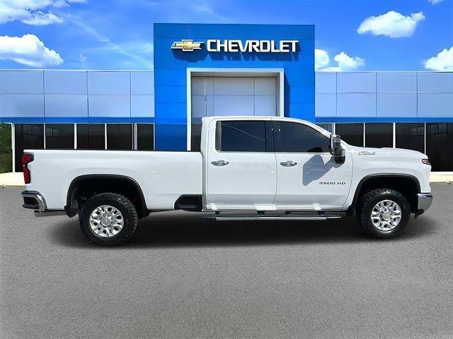Used 2024 Chevrolet Silverado 3500 LTZ w/ LTZ Premium Package AWD/4WD image 2