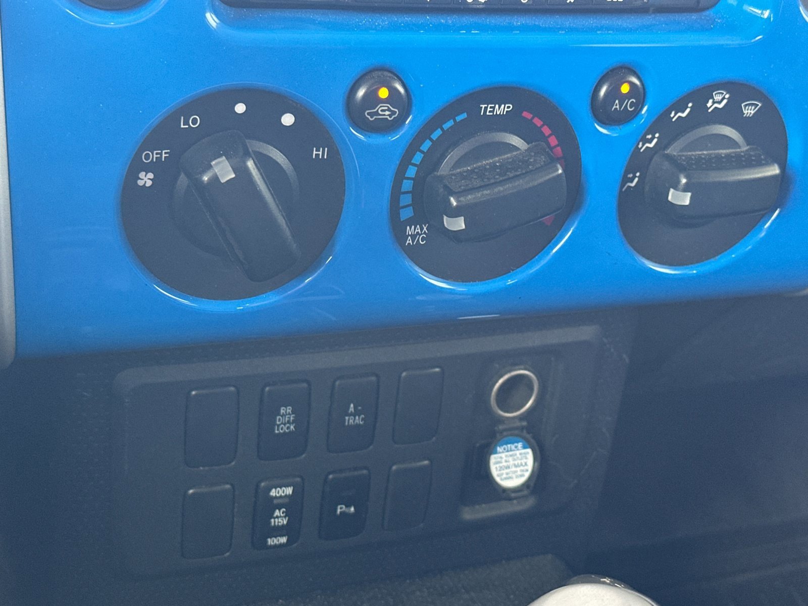 Used 2007 Toyota FJ Cruiser 4WD image 17