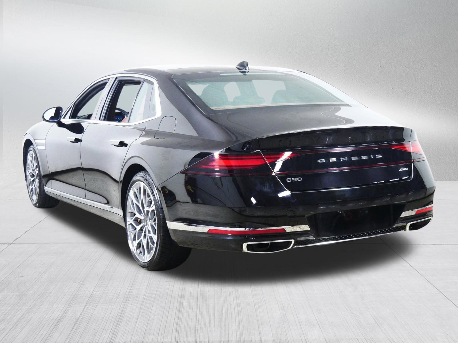 Used 2023 Genesis G90 3.5T AWD/4WD image 5