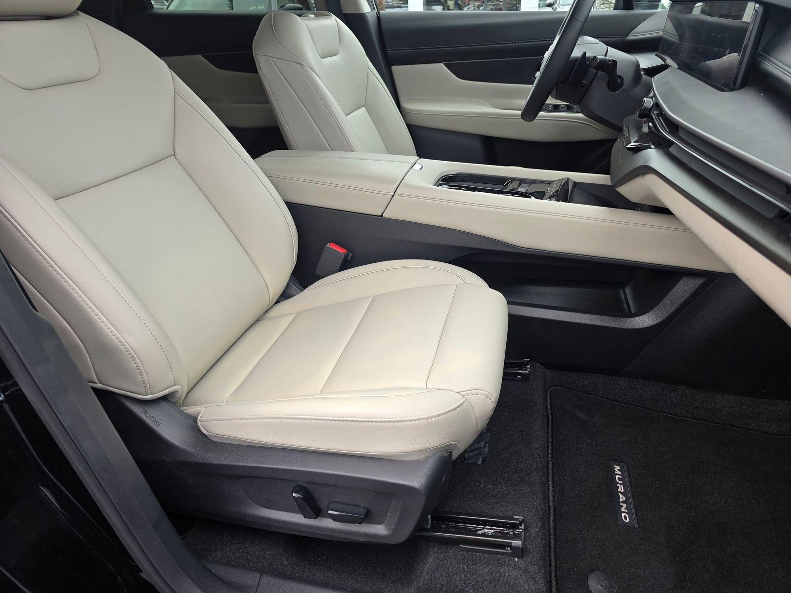 Used 2025 Nissan Murano SV AWD/4WD image 28