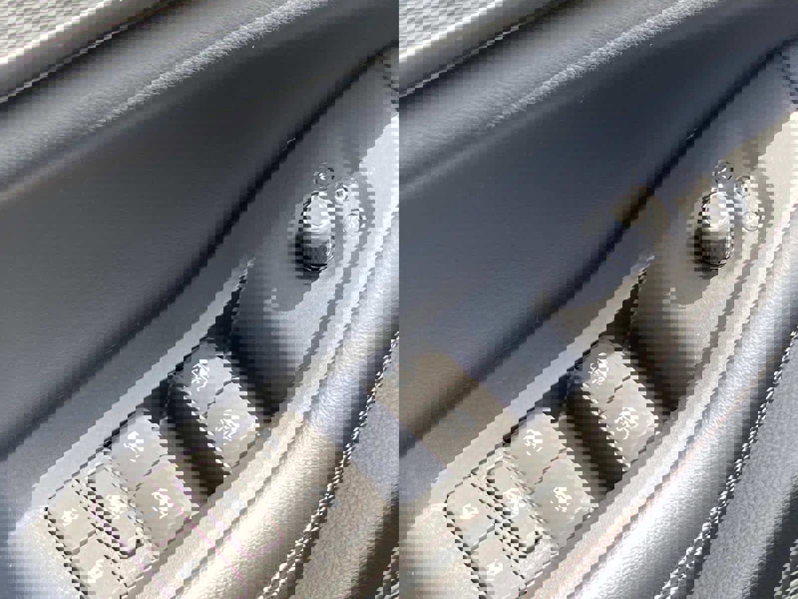 Certified 2024 Jeep Grand Cherokee Altitude image 29