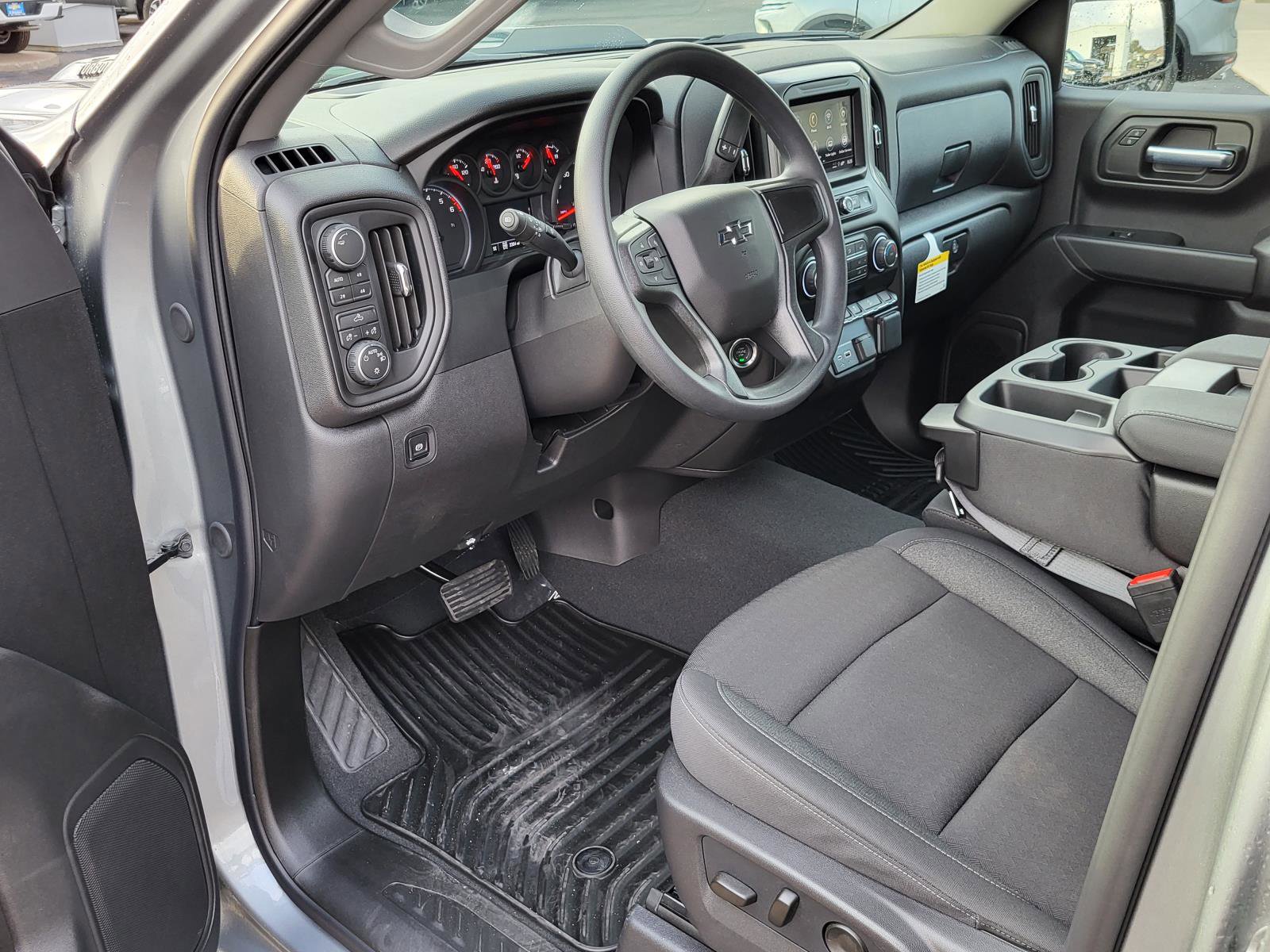 New 2026 Chevrolet Silverado 1500 Custom Trail Boss w/ Dark Appearance Package image 13