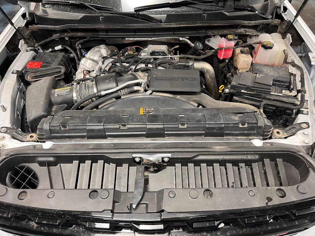 Used 2024 Chevrolet Silverado 2500 ZR2 w/ Technology Package AWD/4WD image 14