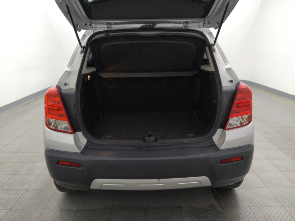 Used 2016 Chevrolet Trax LT w/ LT Convenience Package FWD image 29