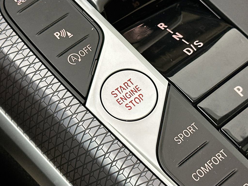 New 2026 BMW 330i xDrive Sedan w/ Premium Package image 19