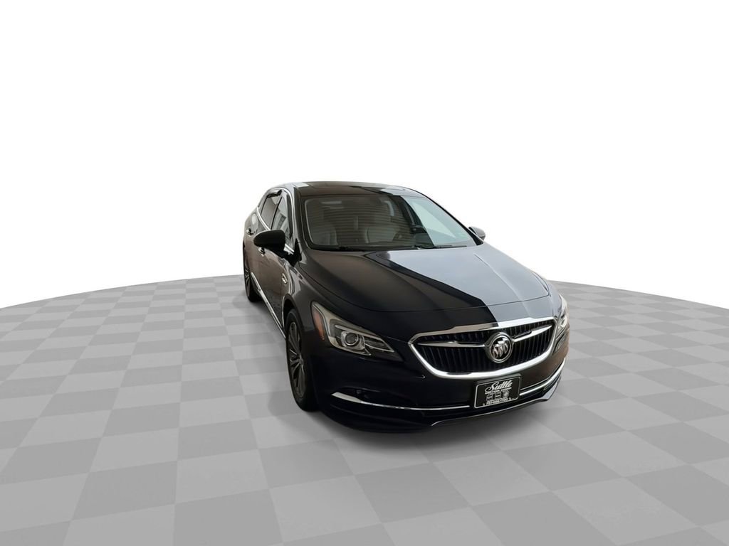 Certified 2019 Buick LaCrosse Essence w/ Sun and Shade Package image 9