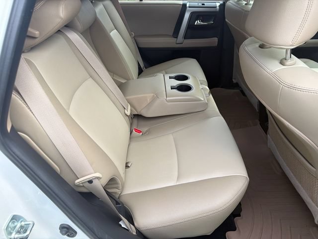 Used 2022 Toyota 4Runner SR5 Premium w/ Moonroof Package RWD image 17