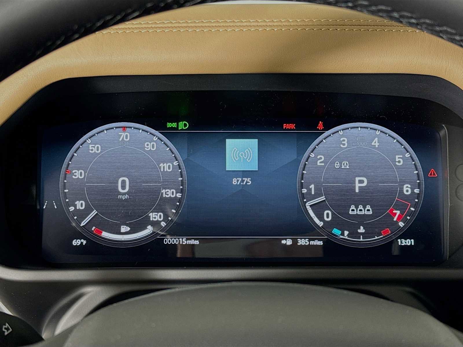 New 2026 Land Rover Defender 110 X-Dynamic SE AWD/4WD image 12