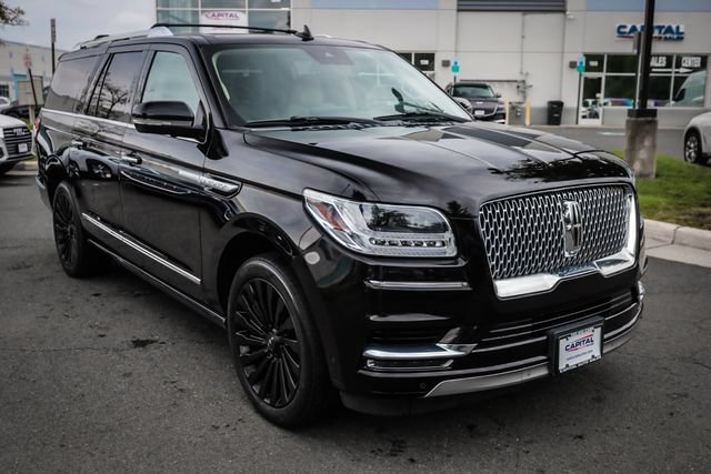 Used 2018 Lincoln Navigator L Reserve w/ Technology Package AWD/4WD image 7