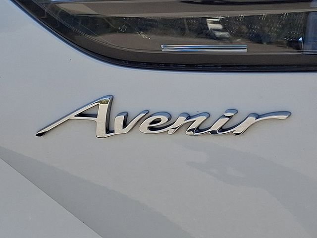Used 2023 Buick Envision Avenir image 36