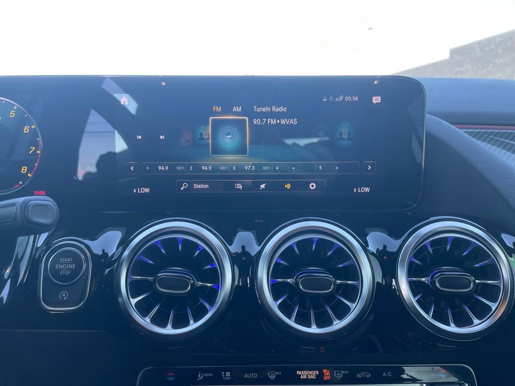 Certified 2022 Mercedes-Benz GLA 35 AMG 4MATIC image 12