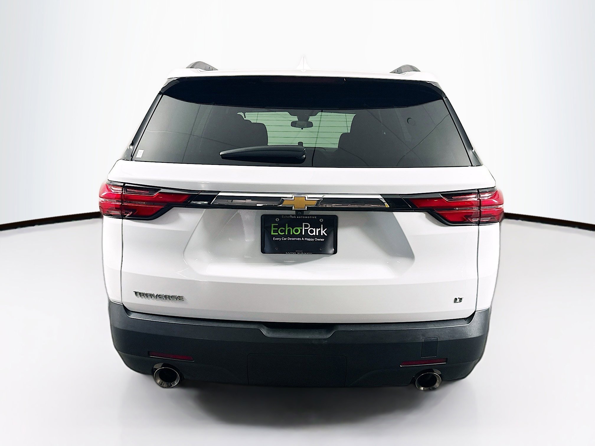 Used 2023 Chevrolet Traverse LT image 7