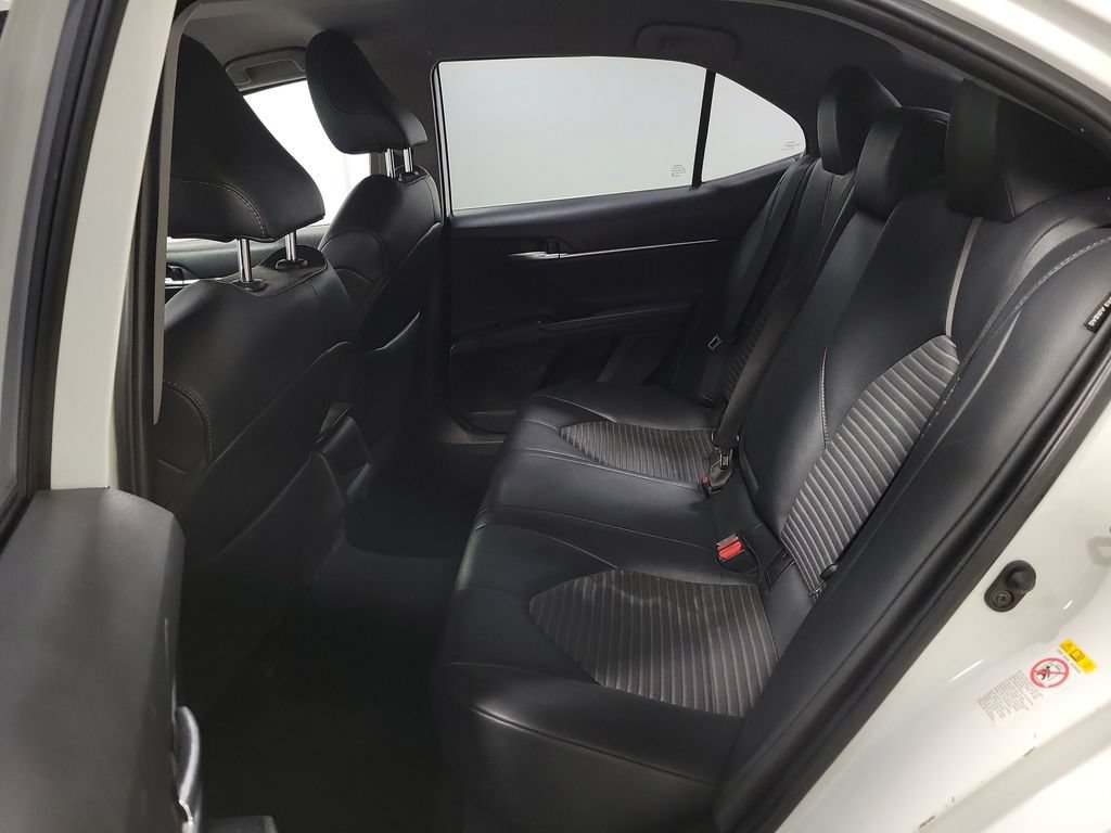 Used 2019 Toyota Camry SE FWD image 21