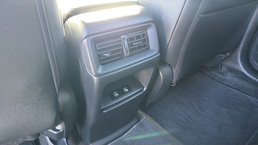 Used 2025 Honda CR-V Sport-L image 18