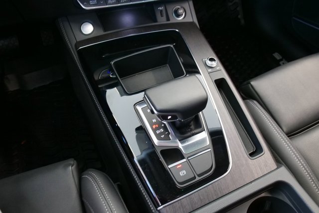 Certified 2025 Audi Q5 2.0T Premium Plus w/ Premium Plus Package image 25