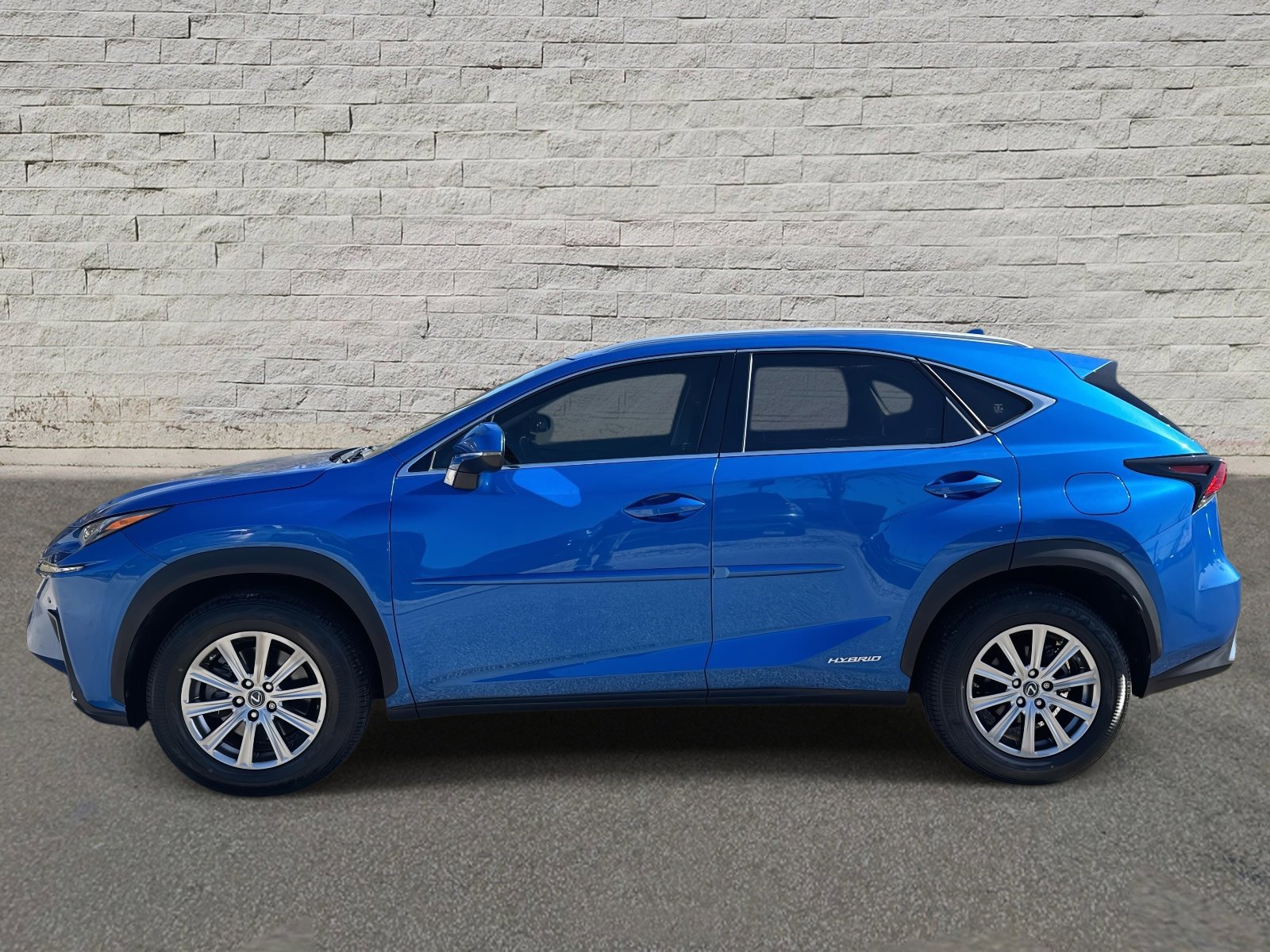 Used 2019 Lexus NX 300h AWD w/ Comfort Package video 2
