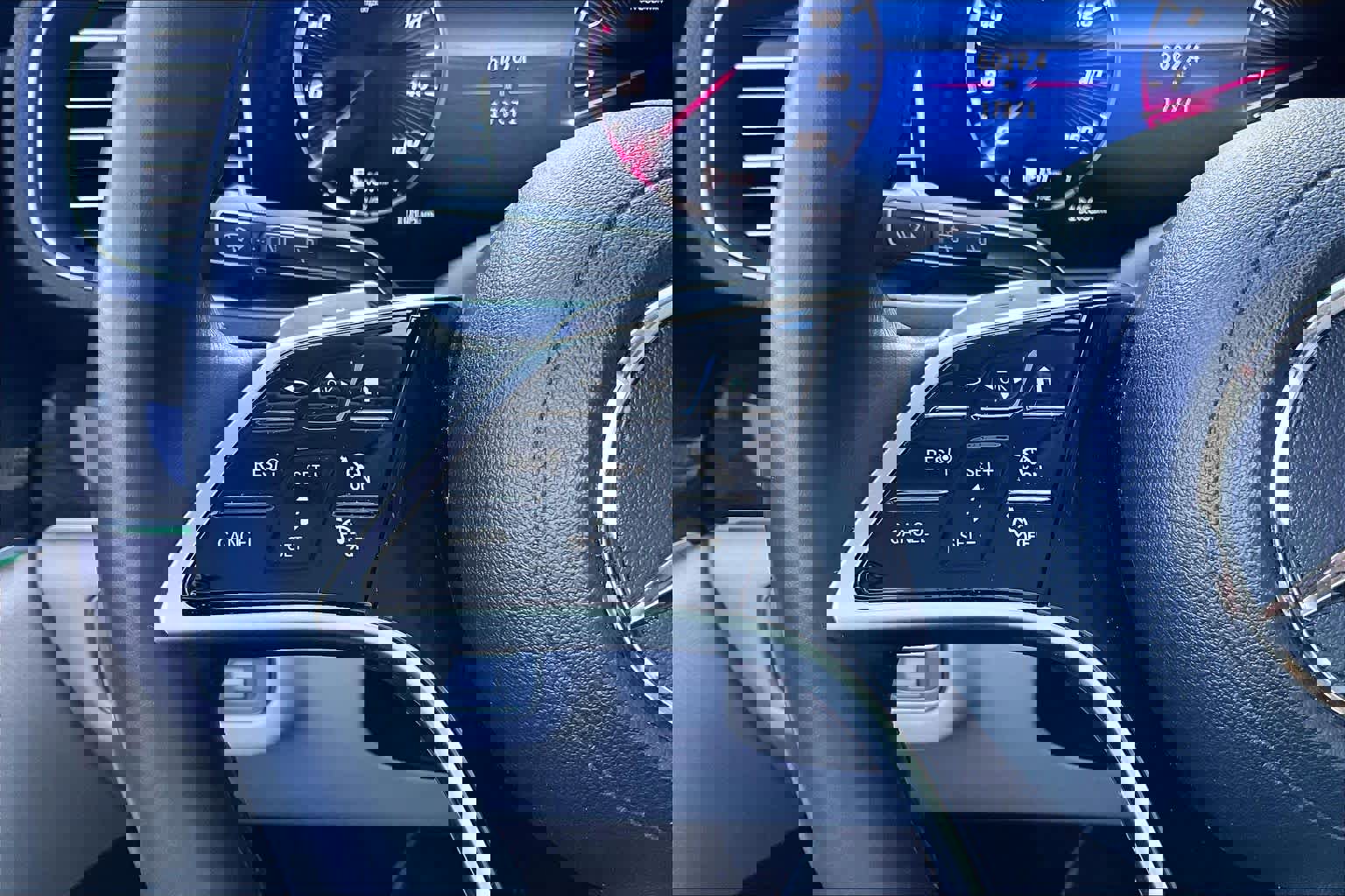 Used 2024 Mercedes-Benz GLE 350 4MATIC image 23