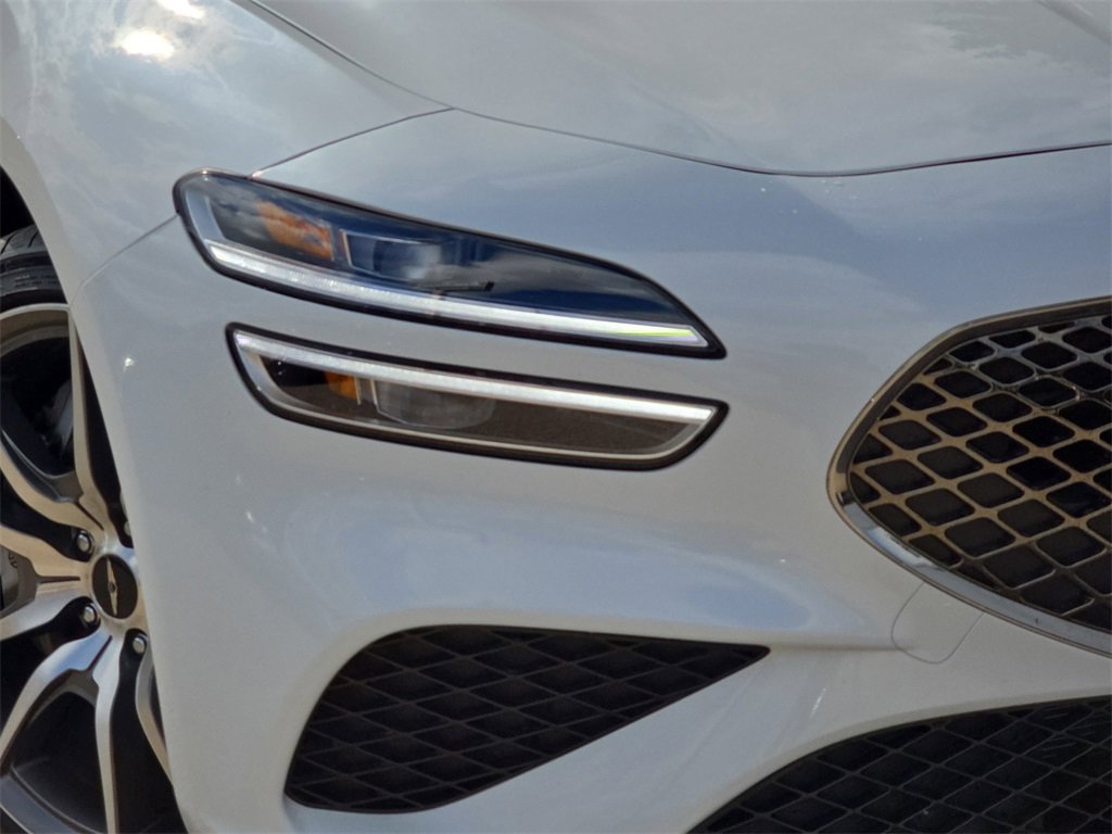 Used 2026 Genesis G70 2.5T image 29