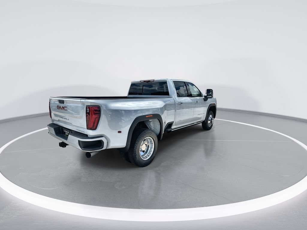 New 2026 GMC Sierra 3500 Denali w/ Denali Reserve Package AWD/4WD image 8