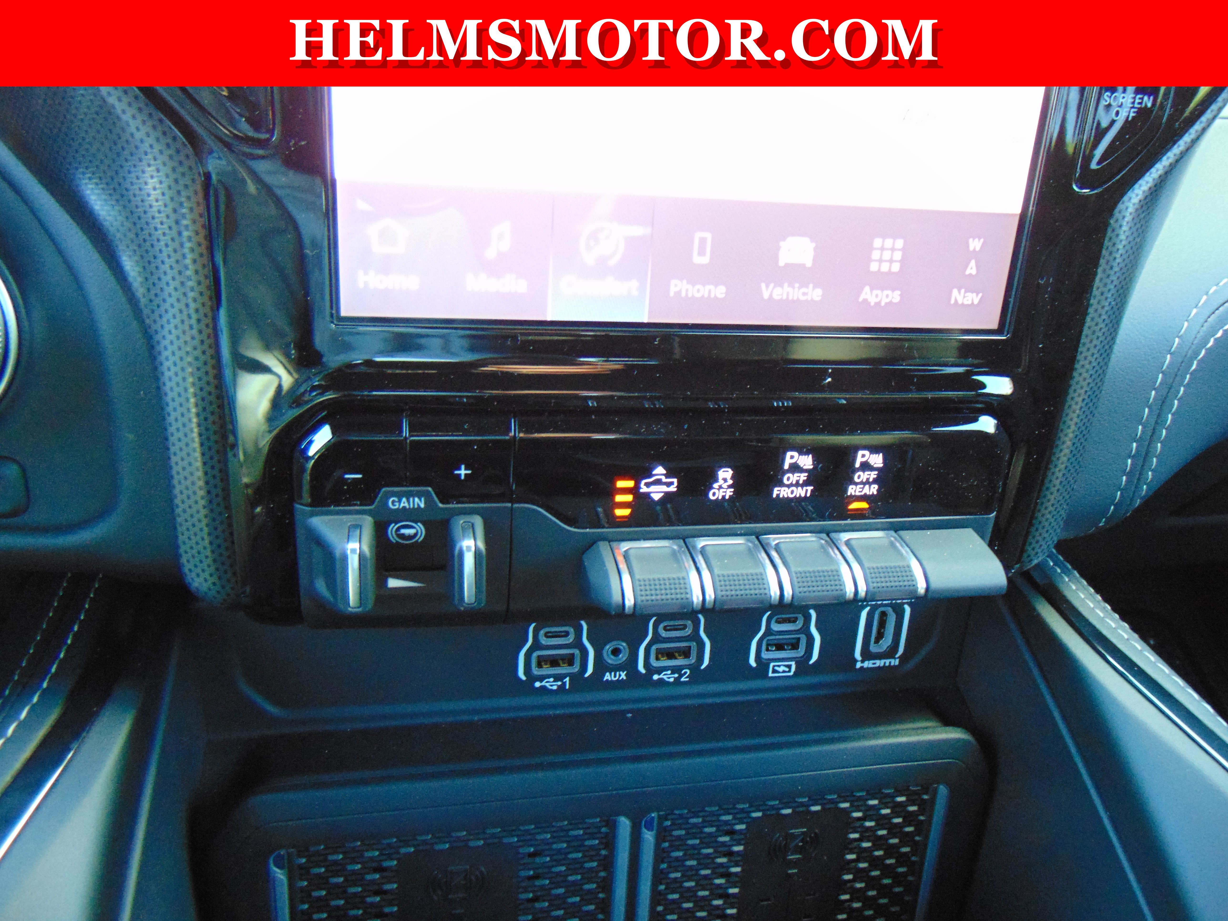 New 2026 RAM 1500 Limited w/ Bed Utility Group AWD/4WD image 27