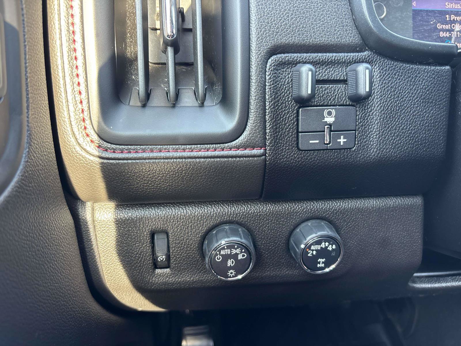 Used 2019 GMC Canyon All Terrain w/ Trailering Package AWD/4WD image 30