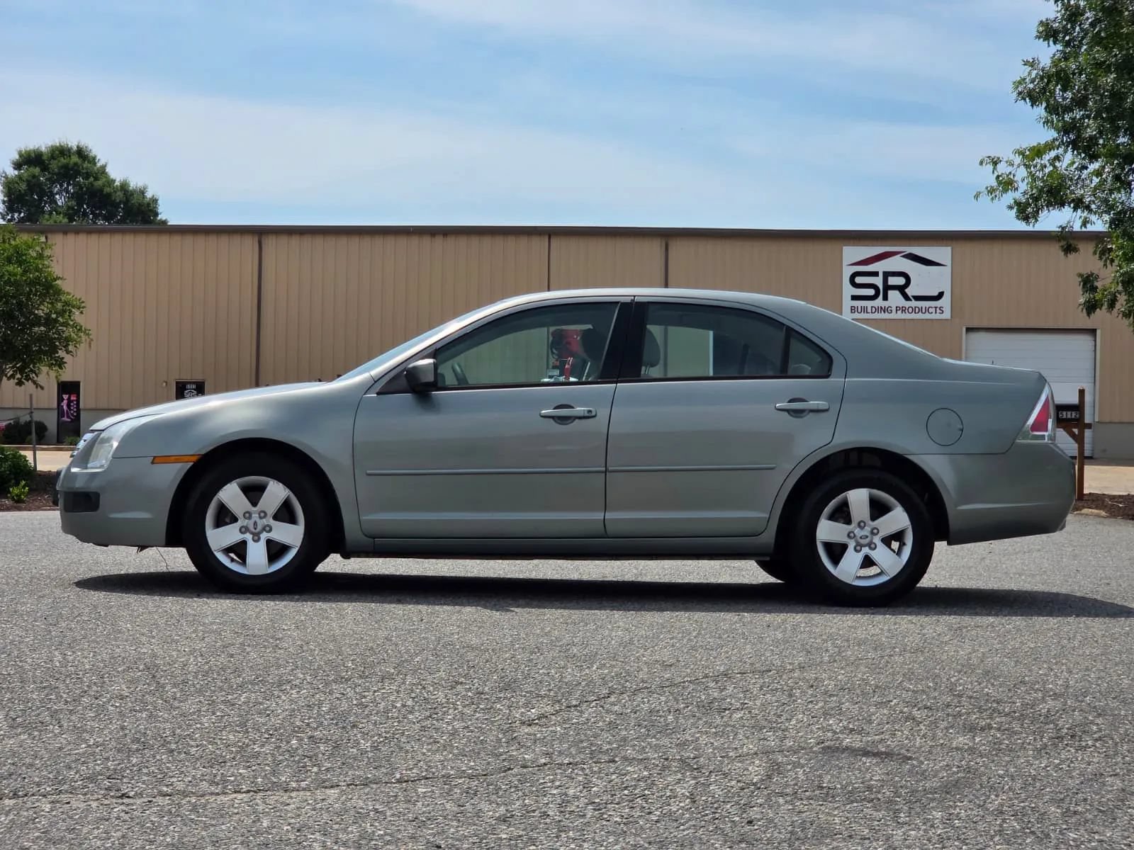 Used 2006 Ford Fusion SE FWD image 3