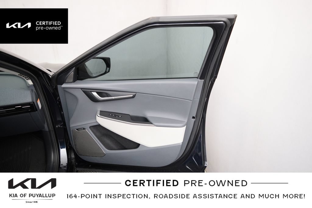 Certified 2023 Kia EV6 Wind AWD/4WD image 16