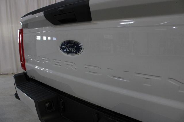 New 2026 Ford F250 XL AWD/4WD image 31