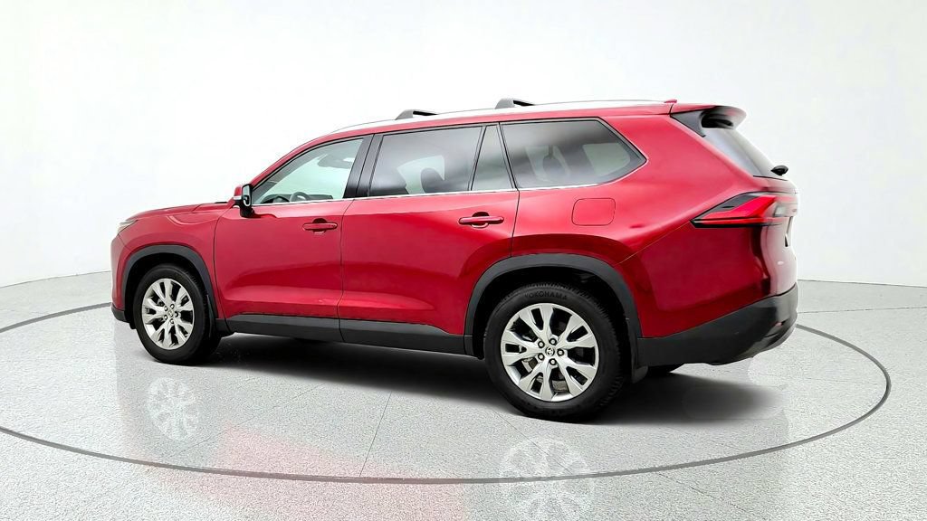 Used 2024 Toyota Grand Highlander AWD image 7